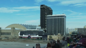 Demolito l'ex casinò Trump Plaza ad Atlantic City