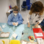 Coronavirus, Ue lancia strategia contro le varianti. Più dosi da Moderna e Pfizer