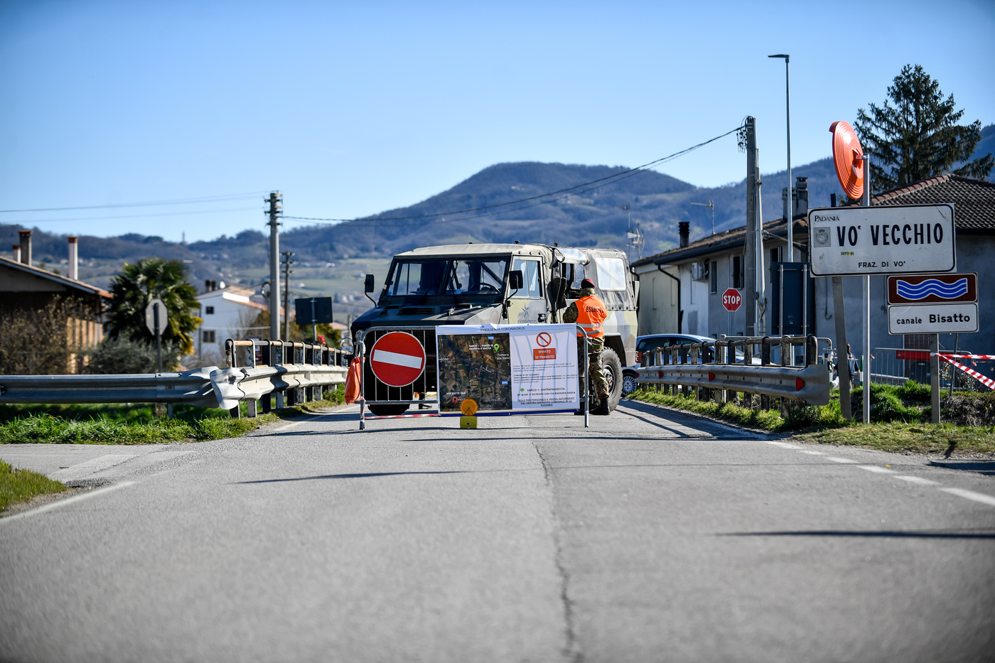 Coronavirus, viaggio a Vo’ un anno dopo: dove morì la prima vittima italiana Coronavirus, viaggio a Vo’ un anno dopo: dove morì la prima vittima italiana