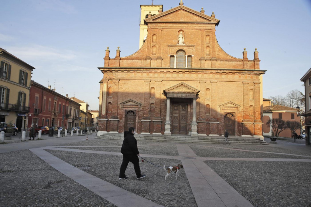 Galleria foto 'Tra il 20 e il 21 febbraio 2020 l’inizio dell’incubo: le immagini di un anno fa – FOTOGALLERY' - foto 14