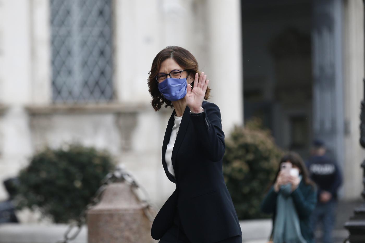 Alle 19 incontro Governo- Regioni in vista del Cdm di domani