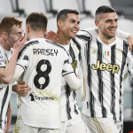 Serie A, la Juve resta in scia: 3-0 al Crotone