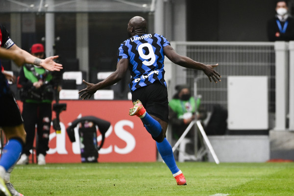 Inter, difesa solida e ritorno della LuLa. Con Genoa e Parma prove di fuga