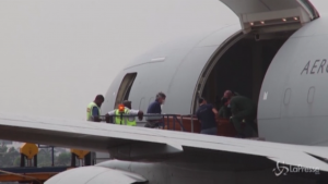 La bara dell'ambasciatore da Goma verso Kinshasa