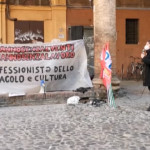 Bologna, i lavoratori dello spettacolo in presidio: “Chiediamo ripartenza vera”
