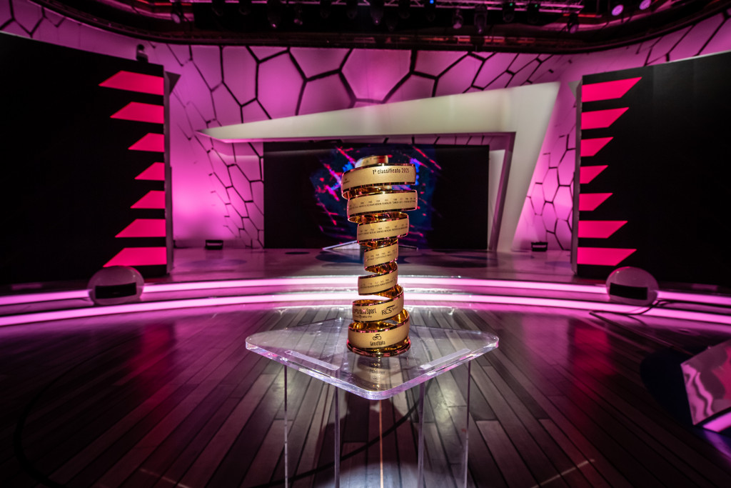 Galleria foto 'Giro d’Italia 2021, svelato il tracciato: si parte da Torino l’8 maggio' - foto 5