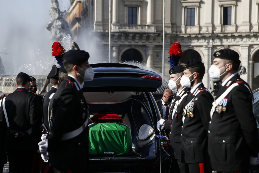 Galleria foto 'I funerali di Stato alla basilica di Santa Maria degli Angeli – FOTOGALLERY' - foto 8