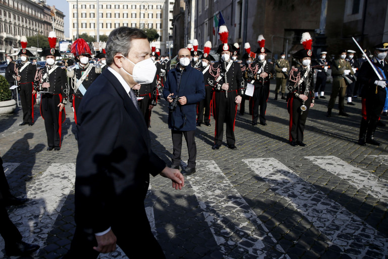 Attacco Congo: Funerali di stato per Attanasio e Iacovacci - Mario Draghi arriva in basilica
