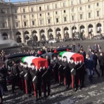 Funerali di Stato a Roma per Attanasio e Iacovacci, l’arrivo delle salme