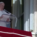 Papa: “Condanna per vile rapimento 317 ragazze in Nigeria, tornino a casa”
