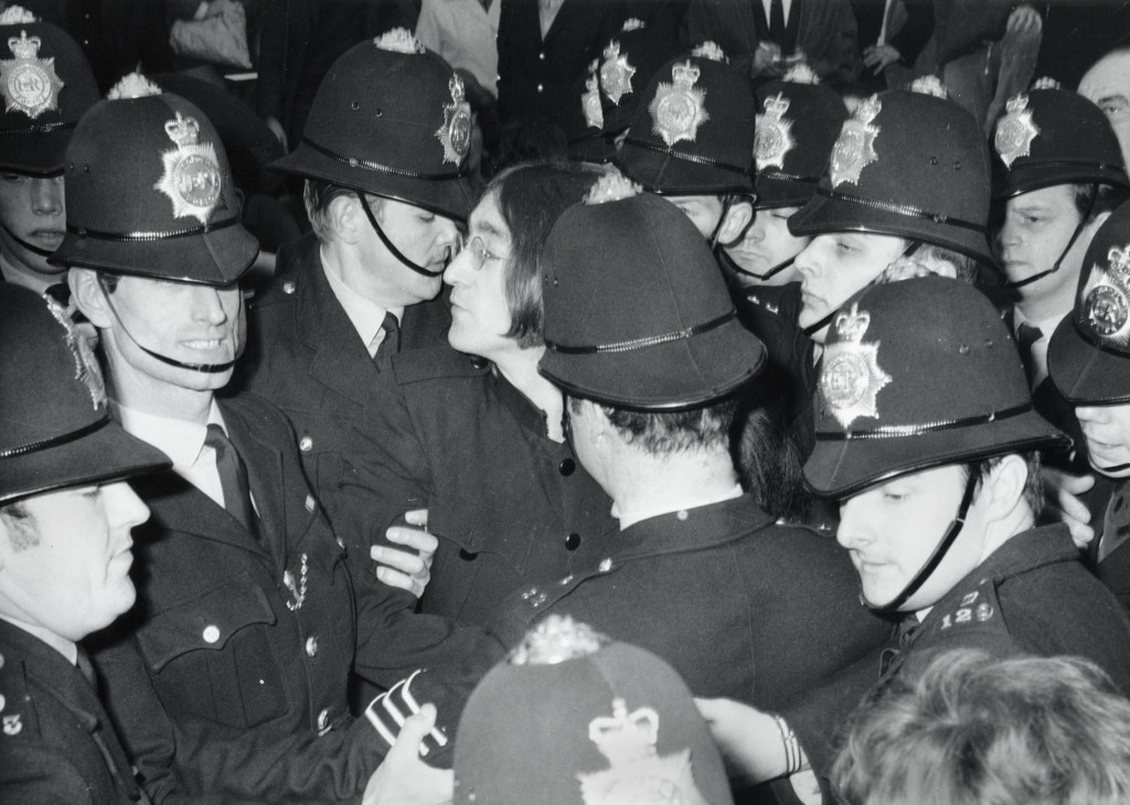 Galleria foto 'John Lennon: “I Beatles sono più famosi di Gesù” – GALLERY' - foto 13