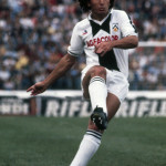 Il calciatore Arthur Antunes Coimbra detto “Zico”