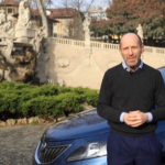 Stellantis, Luca Napolitano svela le novità della nuova Ypsilon nella prova su strada