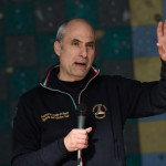 Vaccini, lavori Curcio-Figliuolo per riorganizzare la campagna. Corrono le varianti