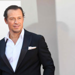 Cinema, auguri a Stefano Accorsi che oggi spegne 50 candeline