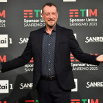 Sanremo, attesa per la prima serata. Ma è già Ibra show