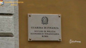 Inchiesta sulle mascherine non certificate nel Lazio