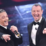 Sanremo, la platea vuota diventa protagonista. Ma è Ibra a dettare le regole