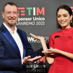Sanremo, attesa per la decisione su Irama. Stasera arriva Laura Pausini