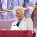 Elezioni, Liliana Segre si rivolge a Giorgia Meloni: “Tolga la fiamma dal logo del suo partito”