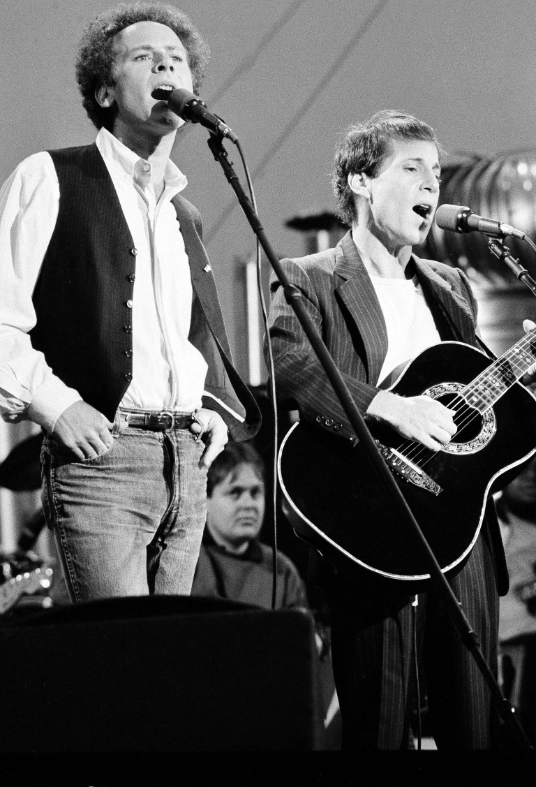 10 marzo 1964 Simon & Garfunkel registrano la canzone The sound of silence