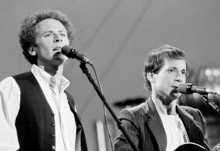 10 marzo 1964 Simon & Garfunkel registrano la canzone The sound of silence