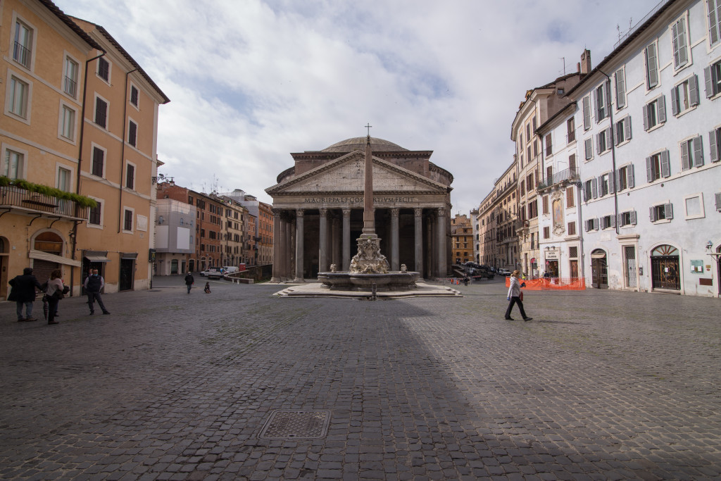 Galleria foto '9 marzo 2020: l’Italia è in quarantena per il Coronavirus – FOTOGALLERY' - foto 17
