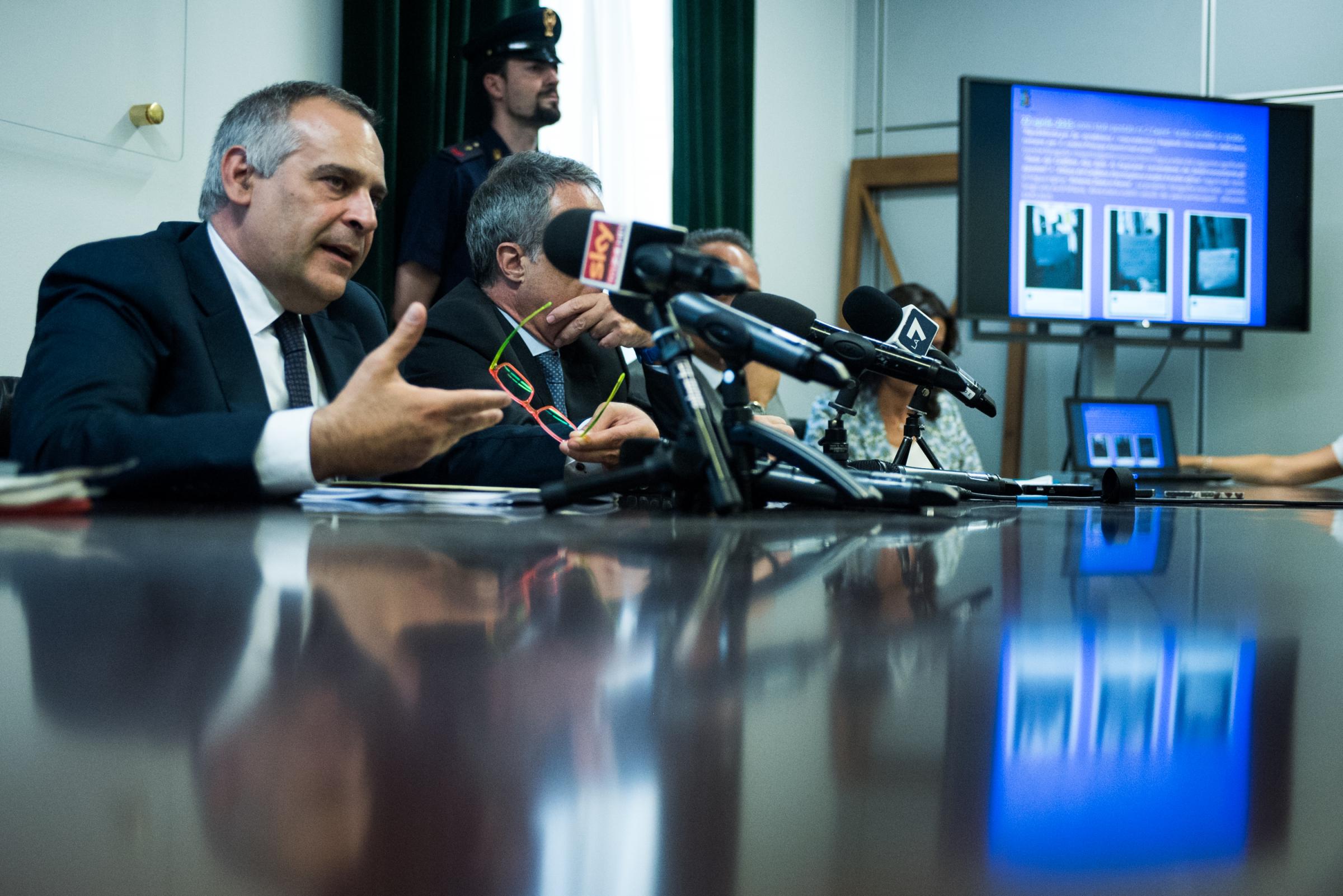 Polizia: chi è Lamberto Giannini, il braccio destro di Gabrielli esperto di terrorismo Polizia: chi è Lamberto Giannini, il braccio destro di Gabrielli esperto di terrorismo