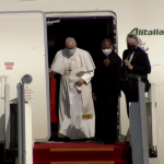 Papa in Iraq, Francesco è atterrato a Baghdad