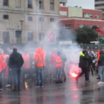 Genova, continua il blocco del porto