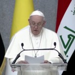 Il Papa a Baghdad: “Tacciano le armi qui e ovunque”
