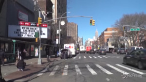 Riaprono cinema e teatri a New York