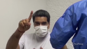 Maduro vaccinato contro il covid con lo Sputnik V