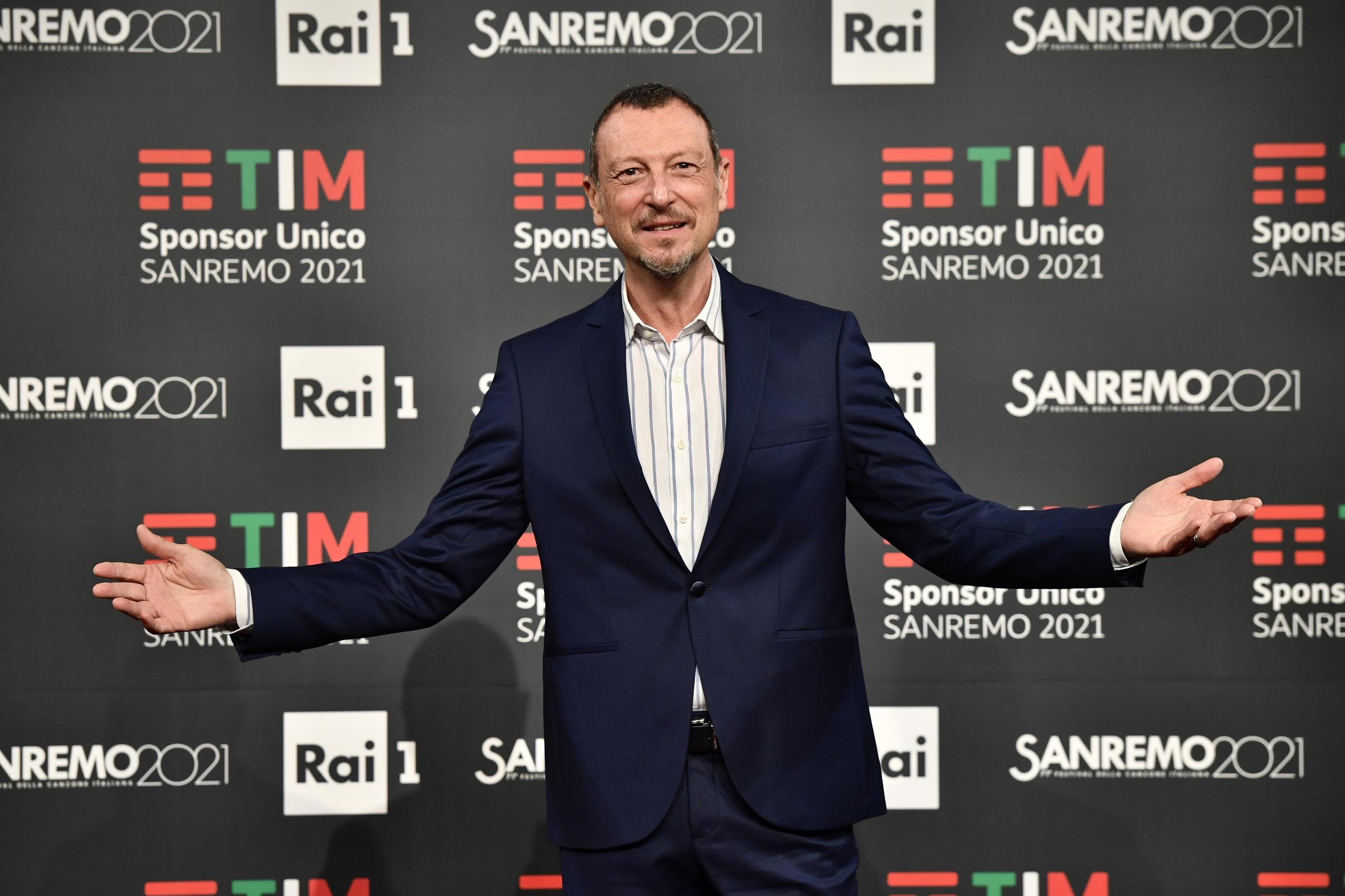 Sanremo, Amadeus conferma: “Nessun Ama-ter, ma orgoglioso di questo Festival” Sanremo, Amadeus conferma: “Nessun Ama-ter, ma orgoglioso di questo Festival”