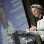 L’avvertimento di von der Leyen: “Stop all’export delle dosi Astrazeneca finché non rispettano consegne”