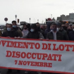 Napoli zona rossa, i Cobas bloccano il lungomare: “Lavoro e parità di genere”