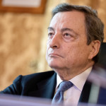 Draghi: “Emergenza analoga al primo lockdown, acceleriamo sui vaccini”