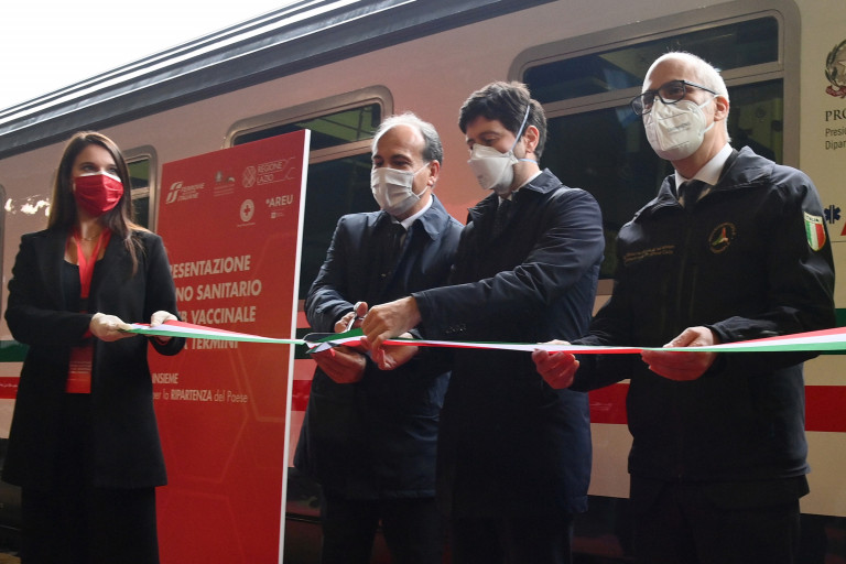 Presentazione Treno Sanitario e Hub Vaccinale Roma Termini