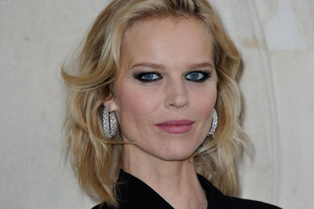 Galleria foto 'Buon Compleanno Eva Herzigova' - foto 4