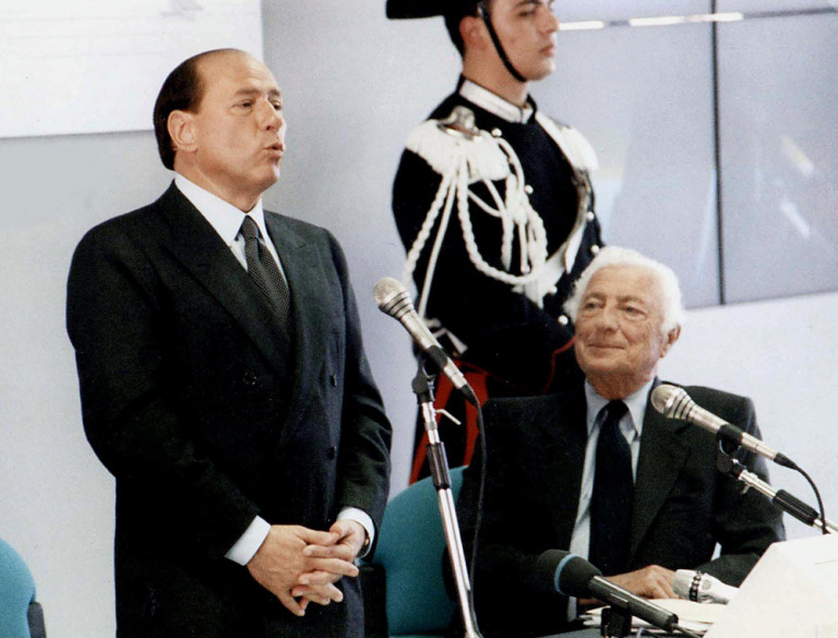 IL SENATORE GIOVANNI AGNELLI CON SILVIO BERLUSCONI