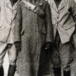 GIANNI AGNELLI CON DUE COMMILITONI.