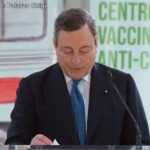 Vaccini, Draghi: “A tutti chiedo di aspettare proprio turno come ha fatto Mattarella”