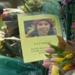 Londra, i cittadini rendono omaggio a Sarah Everard