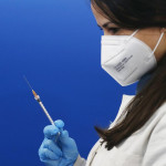 Vaccini, in Piemonte stop ad un lotto AstraZeneca dopo la morte di un docente