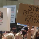 Australia, migliaia di donne in piazza contro la violenza di genere