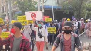 manifestazioni contro il colpo di stato