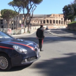 Roma in zona rossa: negozi chiusi e controlli delle forze dell’ordine