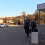 Stop AstraZeneca: si ferma anche il centro vaccinale Asl 1 a Napoli, sconcerto e rabbia tra la gente in coda