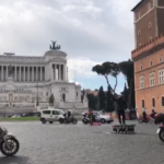 Roma, in piazza Venezia torna il “Pizzardone”