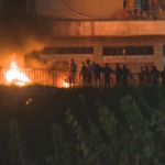 Giordania, protesta contro il coprifuoco: scontri con la polizia